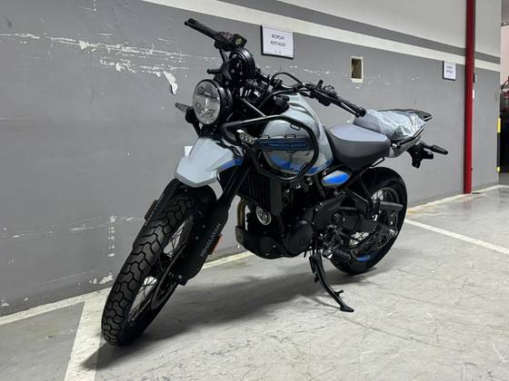 ROYAL ENFIELD HIMALAYAN 450 SLATE SALT ROYAL ENFIELD HIMALAYAN 450 SLATE SALT